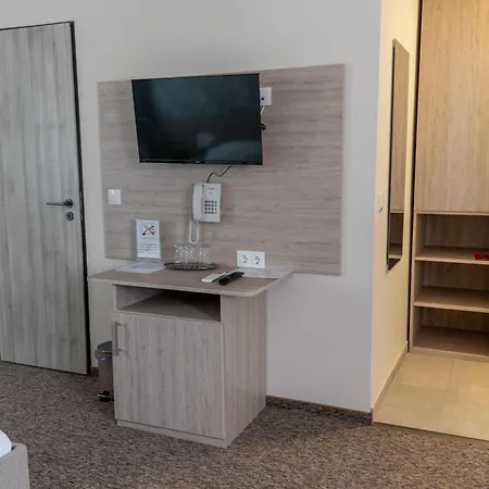 Hotel Liza Aqua&conference 3*