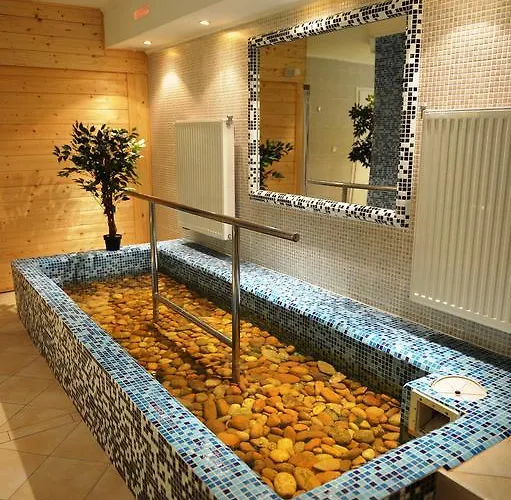 Hotel Liza Aqua & Conference 3*